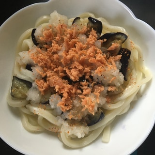 揚げ茄子、鮭フレークのおろし釜揚げうどん